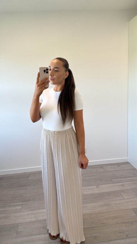 Spodnie Plisy Beżowe