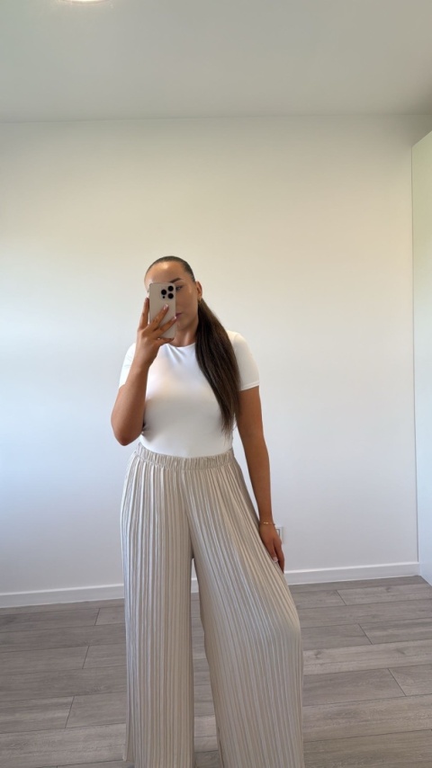 Spodnie Plisy Beżowe