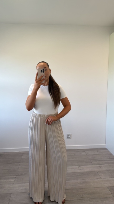 Spodnie Plisy Beżowe