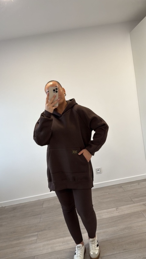 Komplet Dresowy Czekoladowy