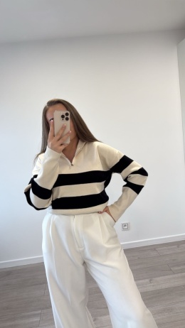 Sweter Beżowy Stripe