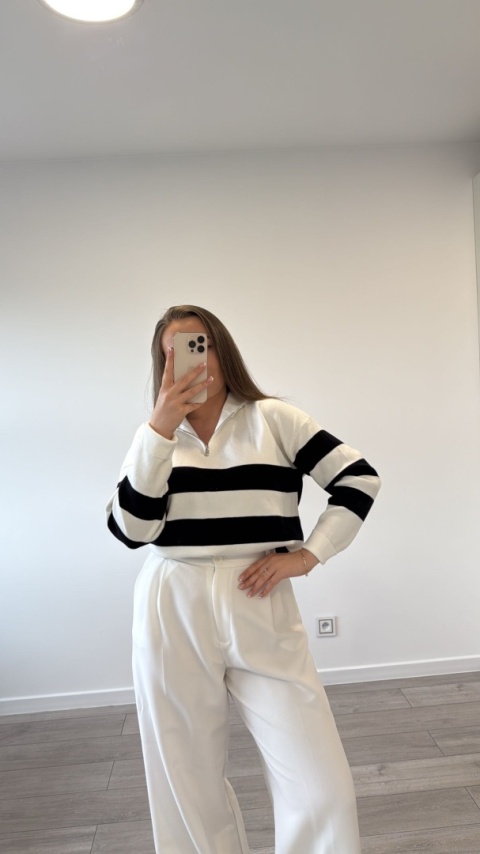 Sweter Biały Stripe