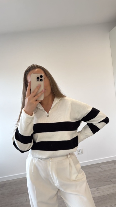 Sweter Biały Stripe