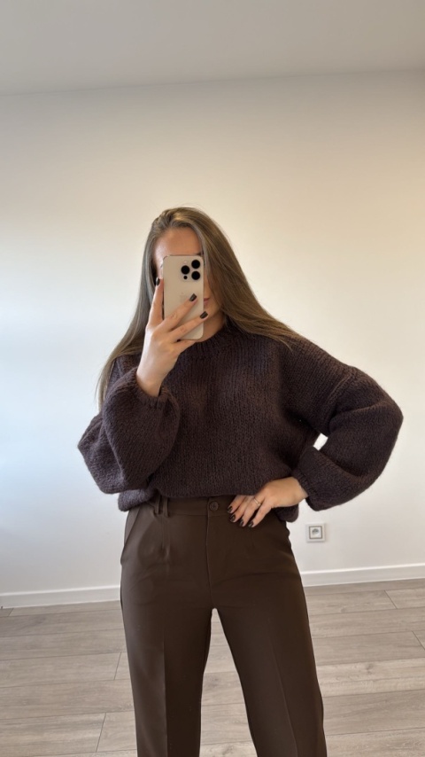 Sweter z Bufiastymi Rękawami