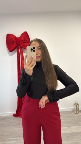 Bluzka z Różami Aura